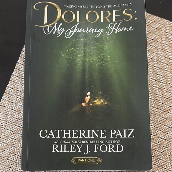 Dolores: My Journey Home Book by Catherine Paiz - Picture 1 of 2